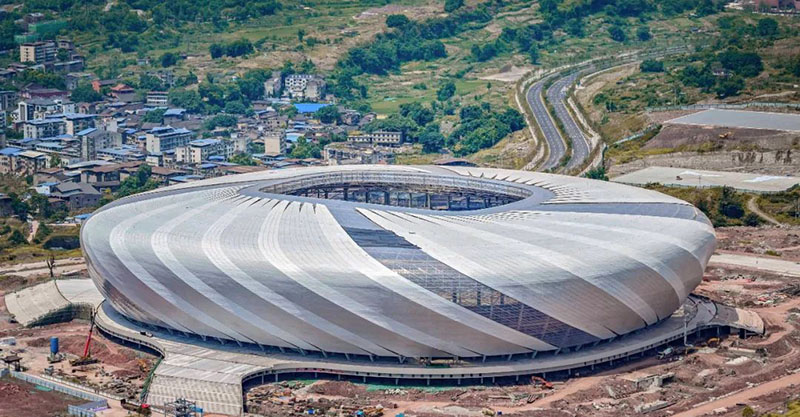 最新進展！龍興足球場10月底竣工交付