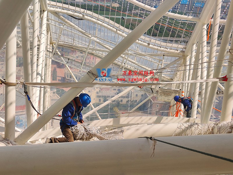 勞動最光榮,致敬一線工作者! 勞動最光榮,致敬一線工作者!