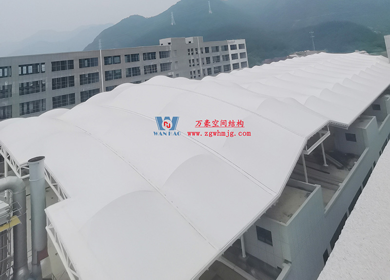 浙江真愛毯業科技有限公司廠房三屋面膜結構工程完工大吉! 浙江真愛毯業科技有限公司廠房三屋面膜結構工程完工大吉!