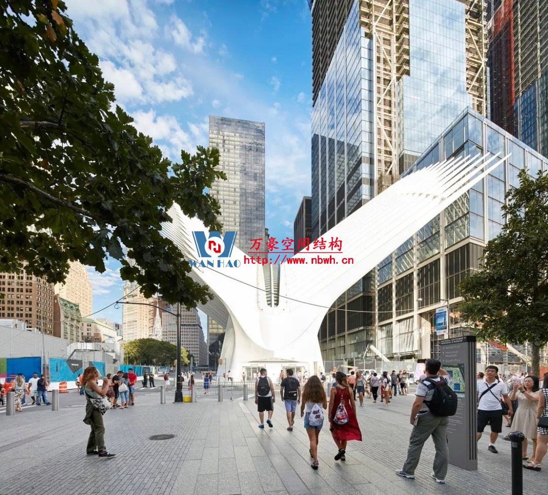 唯有鬼才，才敢讓建筑飛起來！