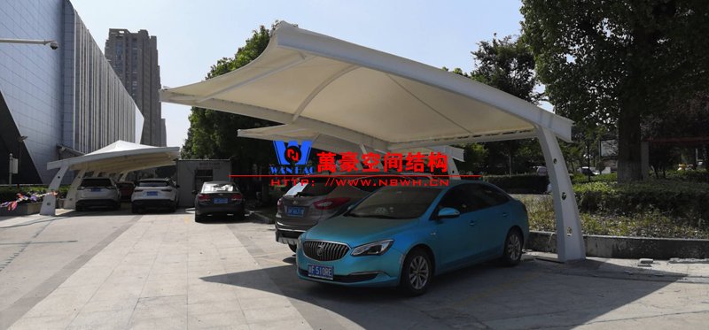 膜結構車棚價格