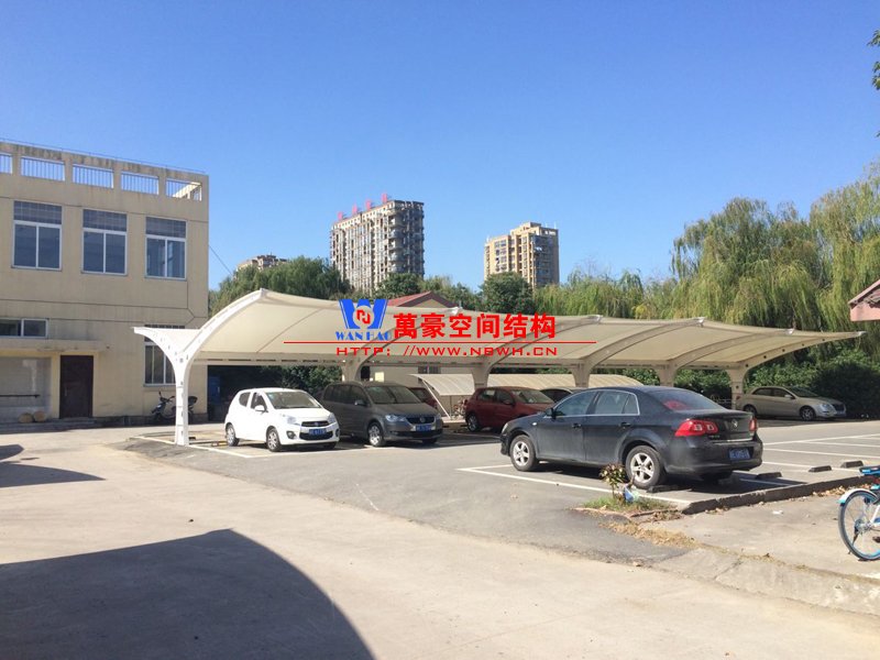 膜結構車棚安裝